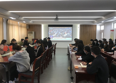 永利集团yl6809师生热议全国“两会”