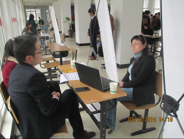 永利集团yl6809举办14届毕业生与用人单位就业双选会
