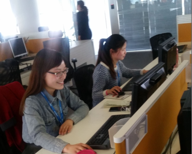 永利集团yl6809老师赴南京苏宁看望实习实训学生