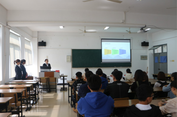 永利集团yl6809举办第十三届大学生职业规划暨大学生创业大赛