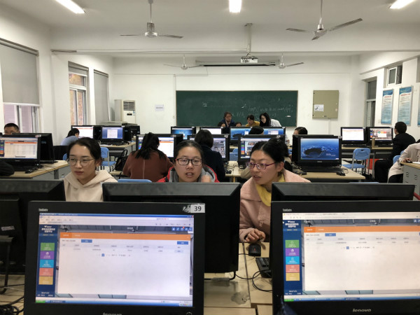永利集团yl6809组织跨专业经管综合实践平台培训