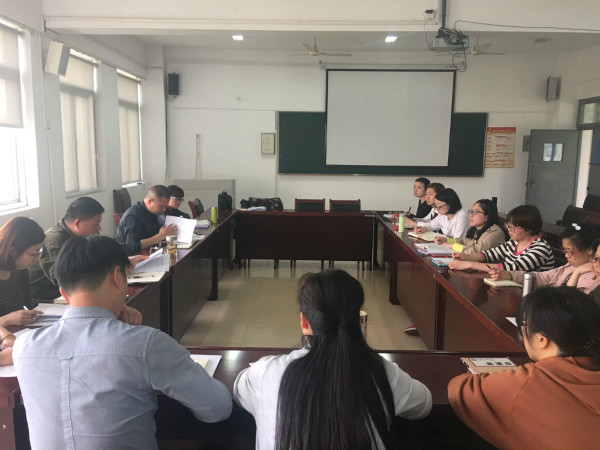 永利集团yl6809召开2018届论文答辩工作专题布置会