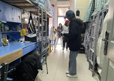 永利集团yl6809和城市建设学院联合开展查寝活动