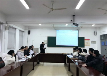 永利集团yl6809召开新员工试卷批阅培训会