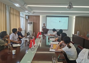 永利集团yl6809开展新学期教师新课试讲会