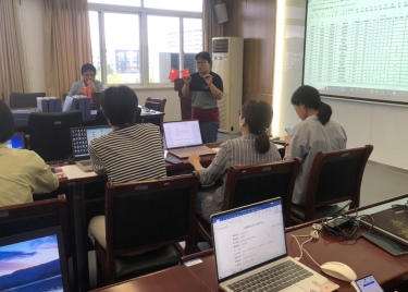 永利集团yl6809开展审核评估整改复查工作暨三纲两书集中培训与修订工作