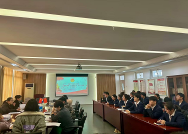 永利集团yl6809举办先进集体评选汇报会