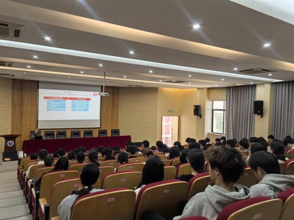 "C:\Users\王洁\Desktop\图片2600.jpg"