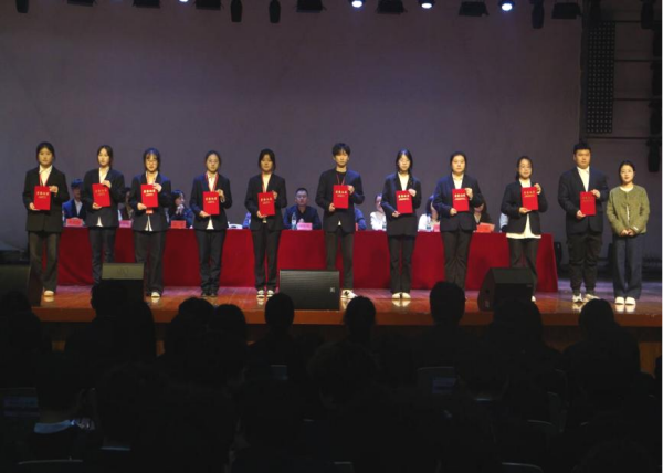 "C:\Users\王洁\Desktop\图片3(1)600.png"