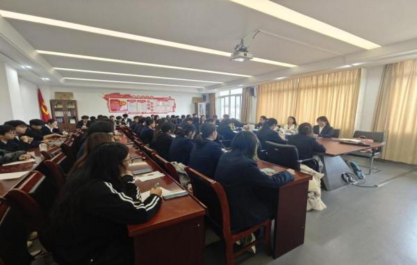 "C:\Users\王洁\Desktop\图片2600.jpg"