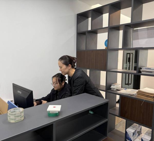 "C:\Users\王洁\Desktop\图片1600.jpg"