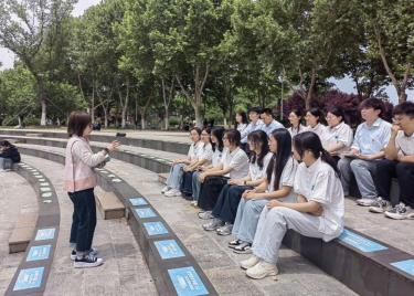 八项规定树新风，青春逐梦守初心——永利集团yl6809学生第二党支部开展专题学习