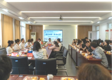 永利集团yl6809成功举办2025届毕业生和家长座谈会