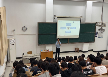 以规范护航毕业,以协同筑牢质量——永利集团yl6809召开2026届本科毕业论文与毕业实习动员会